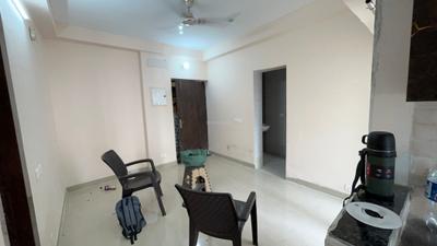 Living Room Image of 585 Sq.ft 1 BHK Apartment / Flat for rent in Amrapali Dream Valley 2, Noida Extension Greater Noida for Rs. 17000