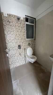 Bathroom Image of 410 Sq.ft 1 BHK Apartment / Flat for sale in HS Samarpan, Ghatkopar East Mumbai for Rs. 9800000