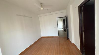Bedroom Image of 1100 Sq.ft 2.5 BHK Apartment / Flat for sale in Mahagun Mywoods, Noida Extension Greater Noida for Rs. 11000000
