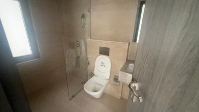 Image of 2100 Sq.ft 3 BHK Apartment / Flat for rent in Piramal Mahalaxmi Central Tower 2, Worli, Mumbai for Rs. 300001