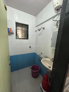 Bathroom Image of 600 Sq.ft 1 BHK Apartment / Flat for sale in shiv shankar, Seawoods Navi Mumbai for Rs. 7700000