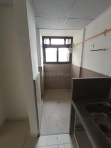 Kitchen Image of 1760 Sq.ft 3 BHK Apartment / Flat for rent in Sthapatya Bliss, Shilaj Ahmedabad for Rs. 31000