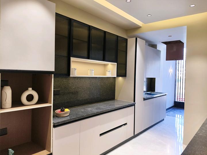 Big Block South City 2 Main Image 1