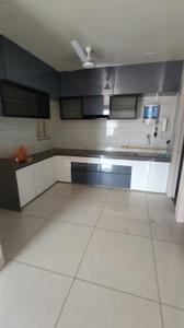 Kitchen Image of 2200 Sq.ft 3 BHK Apartment / Flat for rent in Kamaxi Heights , Harni Vadodara for Rs. 30000