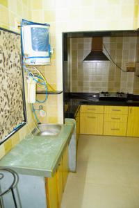 Kitchen Image of 2000 Sq.ft 3 BHK Apartment / Flat for rent in Maninagar Ahmedabad for Rs. 28000