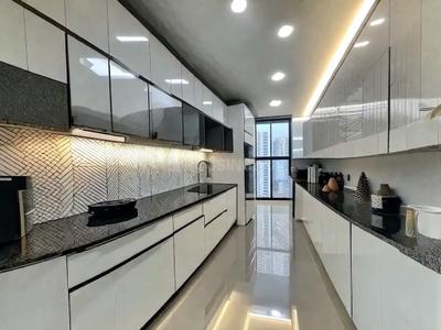 Kitchen Image of 2222 Sq.ft 4 BHK Apartment / Flat for sale in K Raheja Amaltis, Sion Mumbai for Rs. 88900000