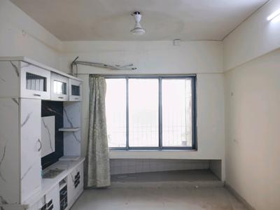 Living Room Image of 450 Sq.ft 1 BHK Apartment / Flat for sale in Matunga East Mumbai for Rs. 21000000