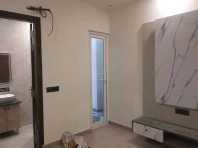 Bedroom Image of 1350 Sq.ft 3 BHK Builder Floor for sale in Paschim Vihar New Delhi for Rs. 26000000