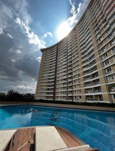 Image of 1800 Sq.ft 3 BHK Apartment / Flat for sale in Vaswani Exquisite, K R Puram, Bengaluru for Rs. 38000000