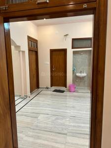 Hall Image of 1500 Sq.ft 2 BHK Builder Floor for rent in Vrindavan Yojana Lucknow for Rs. 12000