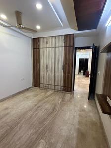 Bedroom Image of 1250 Sq.ft 2 BHK Builder Floor for rent in Yojana Vihar RWA, Anand Vihar New Delhi for Rs. 35000
