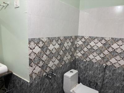 Bathroom Image of 1730 Sq.ft 4 BHK Independent House for sale in Omaxe City Independent Floors, Mayakhedi Indore for Rs. 12000000