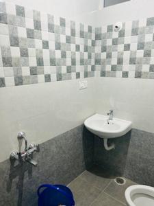 Bathroom Image of 1200 Sq.ft 2 BHK Independent House for rent in Mathikere Bengaluru for Rs. 35000