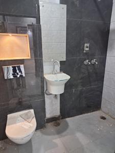 Image of 900 Sq.ft 3 BHK Builder Floor for rent in Burari, New Delhi for Rs. 25500