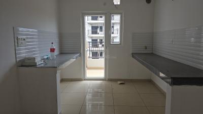 Kitchen Image of 1340 Sq.ft 3 BHK Apartment / Flat for sale in Gulshan Ikebana, Sector 143 Noida for Rs. 16000000