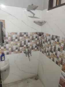 Bathroom Image of 920 Sq.ft 3 BHK Apartment / Flat for sale in Beripura Meerut for Rs. 4500000