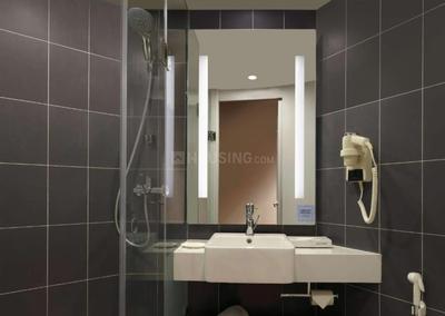 Bathroom Image of STAY LUXURY PG in Sector 46, Gurgaon