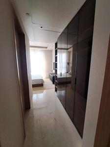 Image of 1750 Sq.ft 3 BHK Apartment / Flat for sale in Bandra East, Mumbai for Rs. 106000000