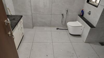 Image of 2510 Sq.ft 3.5 BHK Apartment / Flat for rent in Shantigram, Ahmedabad for Rs. 59000