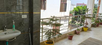 Balcony Image of 600 Sq.ft 1 RK Apartment / Flat for rent in Kunraghat Gorakhpur for Rs. 5000