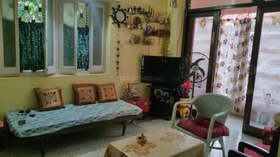 Living Room Image of 2200 Sq.ft 5 BHK Independent House for sale in Kalighat Kolkata for Rs. 27500000
