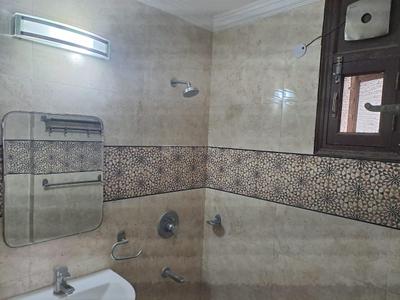 Image of 2000 Sq.ft 4 BHK Apartment / Flat for rent in Gulati Lords Apartment, Sector 19 Dwarka, New Delhi for Rs. 50000