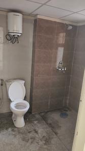 Bathroom Image of 1574 Sq.ft 3 BHK Apartment / Flat for sale in Amrapali Heartbeat City IV, Sector 107 Noida for Rs. 16837500