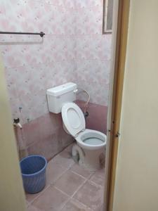 Bathroom Image of 1300 Sq.ft 2 BHK Independent House for rent in Pattabiram Chennai for Rs. 8000