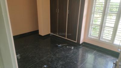 Bedroom Image of 650 Sq.ft 2 BHK Builder Floor for rent in Mallathahalli Bengaluru for Rs. 16000