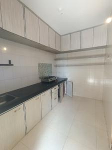 Kitchen Image of 850 Sq.ft 1 BHK Apartment / Flat for rent in Chala Vapi for Rs. 11000