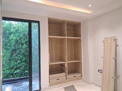 Bedroom Image of 1800 Sq.ft 3 BHK Builder Floor for sale in Paschim Vihar New Delhi for Rs. 37000000