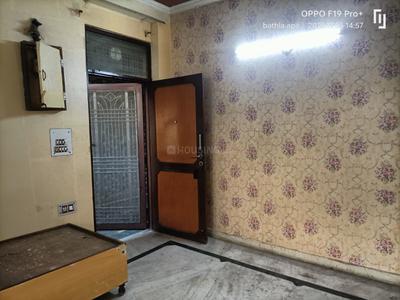 Bedroom Image of 1000 Sq.ft 2 BHK Apartment / Flat for sale in Kaushambi Ghaziabad for Rs. 6900000