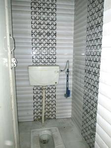 Common Bathroom Two Image of 1100 Sq.ft 3 BHK Apartment / Flat for sale in Tilak Nagar New Delhi for Rs. 13500008