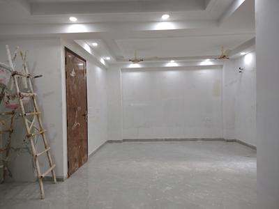 Living Room Image of 1200 Sq.ft 3 BHK Apartment / Flat for sale in Mehrauli New Delhi for Rs. 8500000