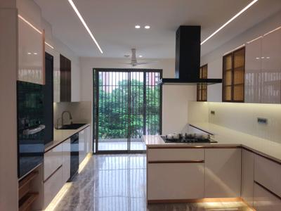 Kitchen Image of 3000 Sq.ft 4 BHK Builder Floor for sale in DLF Phase 2 Gurgaon for Rs. 65000000