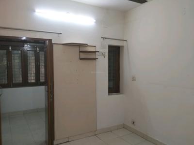 Bedroom Image of 1100 Sq.ft 3 BHK Apartment / Flat for sale in DDA Mig Flats, Vikaspuri New Delhi for Rs. 14500000