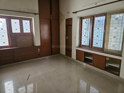 BHK Flat for rent in Green Park, South Delhi 3000 Sqft