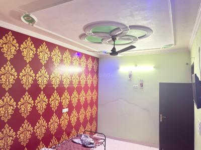 Bedroom Image of 900 Sq.ft 5 BHK Independent House for sale in Kirari Suleman Nagar New Delhi for Rs. 12500000