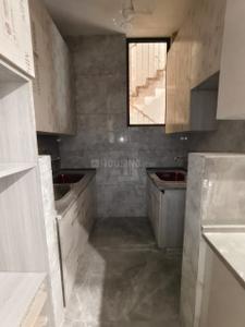 Image of 2700 Sq.ft 4 BHK Builder Floor for sale in Safdarjung Enclave, New Delhi for Rs. 130000000