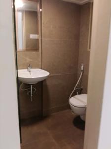 Bedroom Two Image of 850 Sq.ft 2 BHK Apartment / Flat for sale in Rassaz Greens Tower C D And E, Mira Road East Mira Bhayandar for Rs. 12000000