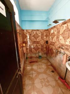 Bathroom Image of 1100 Sq.ft 2 BHK Independent House for rent in Jhalwa Allahabad for Rs. 14000