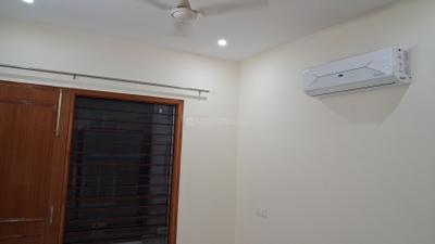 Bedroom Image of 2300 Sq.ft 3 BHK Builder Floor for rent in Sector 43 Gurgaon for Rs. 75000
