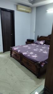 Bedroom Image of 2100 Sq.ft 2 BHK Apartment / Flat for sale in RWA Dilshad Colony Block E Markets WA, Dilshad Garden New Delhi for Rs. 16000000