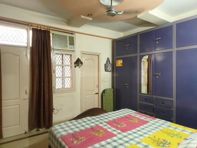 Bedroom Image of 1650 Sq.ft 3 BHK Apartment / Flat for sale in Vasundhara Ghaziabad for Rs. 17700000