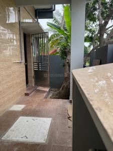 Balcony Image of 600 Sq.ft 1 BHK Independent House for rent in Pozhichalur Chennai for Rs. 15000
