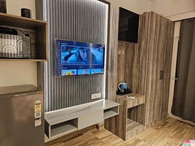 Bedroom Image of 435 Sq.ft 1 RK Studio for rent in Paramount Pine And Oak Studio, Surajpur Greater Noida for Rs. 18000