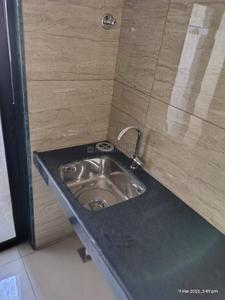 Kitchen Image of 600 Sq.ft 2 BHK Apartment / Flat for sale in Godrej Bayview, Vashi Navi Mumbai for Rs. 13200000