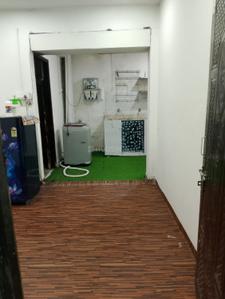 Bedroom Image of 600 Sq.ft 1 BHK Builder Floor for rent in Sector 63 A Noida for Rs. 16000