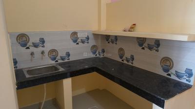 Kitchen Image of 800 Sq.ft 2 BHK Independent House for rent in Kamta Lucknow for Rs. 10000