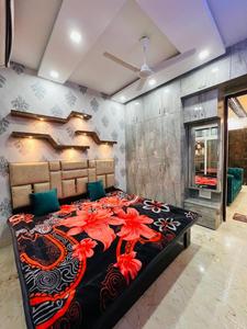 Bedroom Image of 1150 Sq.ft 2 BHK Apartment / Flat for sale in Sector 52 Noida for Rs. 4950000